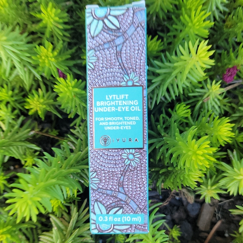 NIB 💗 iYURA Lytlift Brightening Under-Eye Oil-Serum  0.3 fl oz (10ml)
